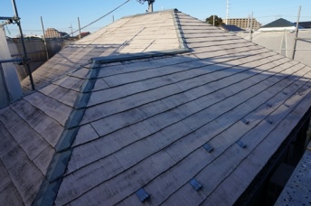 調布市のハチジン塗装工事例「屋根塗装前」